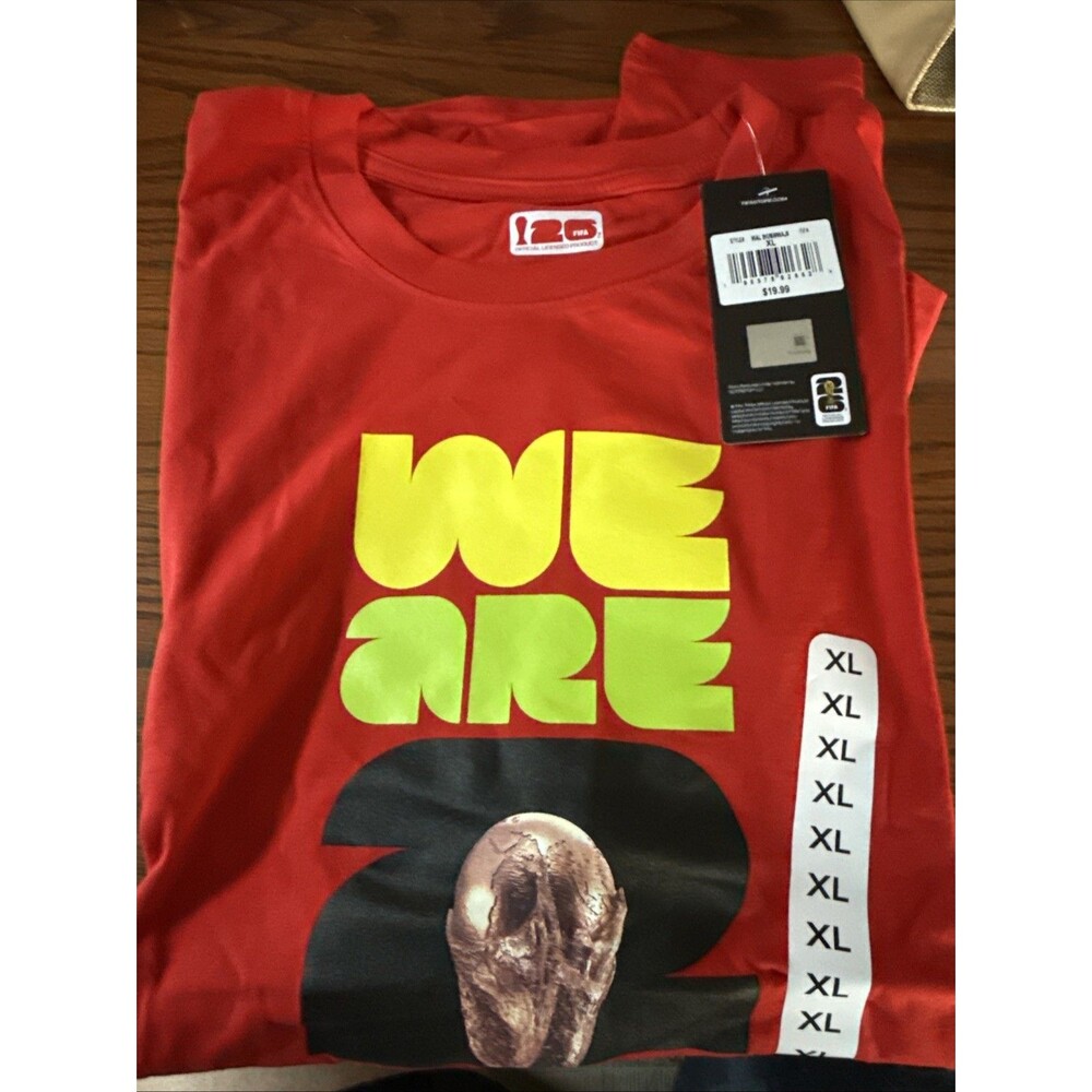 2026 FIFA WORLD CUP SOCCER T SHIRT IN RED SIZE XL World Cup Logo NEW W/tags
